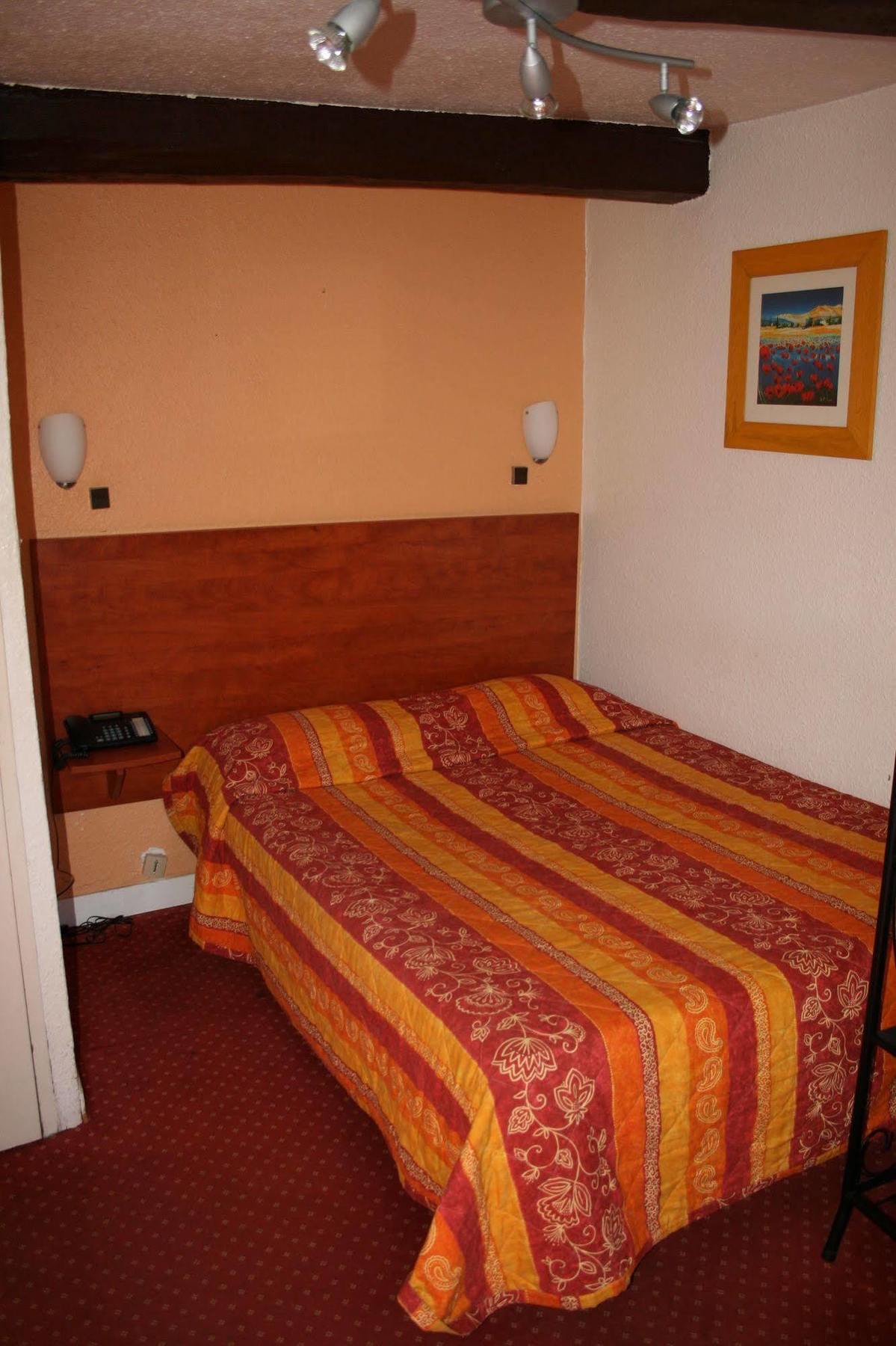 Le Chambellan Hotel 2*